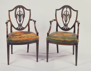 George Hepplewhiteのデザインによる、George IIIローズウッドのダイニングチェアのペア 作： Unbekannt Unbekannt