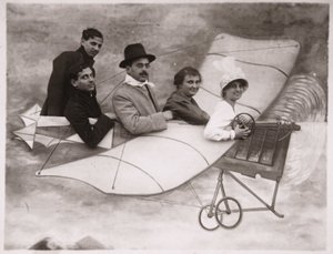 美術。 写真。 飛行機の人々。 フェアでの写真、ハンガリー 作： Unbekannter Künstler