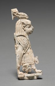 飾り額：翼のあるスフィンクス、紀元前900〜800年 作： Unbekannt