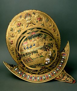 シャルル9世の兜(1550-74) 16世紀 金・エナメル製
