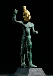 シリア出土の嵐の神バアルの偶像、青銅器時代（前1350〜1250年頃）（銅・金