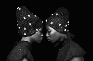 メモワール4、2019年（モノクロ写真） 作： Unbekannter Künstler