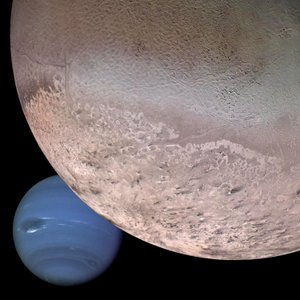 海王星とその衛星トリトンのモンタージュ（デジタル画像 作： Unbekannt