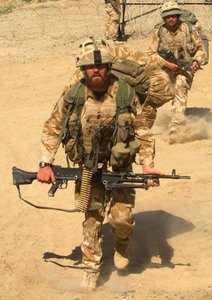 アフガニスタン、ヘルマンド州ガルムシール地区での「グレイシャー4作戦」（オペ・ヘリックV）。