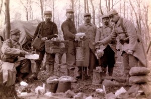 第一次世界大戦の最初の数ヶ月間の歩兵中尉の個人アルバムからの写真 作： Unbekannt