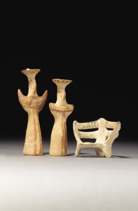 サイ型女性アイドル、タウ型女性アイドル、玉座の模型、紀元前1400〜 1200年 作： Unbekannt