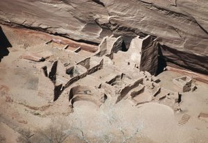 アンテロープ・ハウス跡、キャニオン・デ・シェイ国定公園、ナバホ・インディアン居留地、アメリカ、アリゾナ州（写真 作： Benjamin Baud