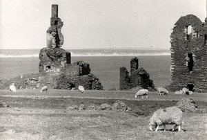 ハイランド地方、ウィックの城跡（モノクロ写真 作： Unbekannt