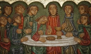 サン・サムソン大聖堂主祭壇彫刻：最後の晩餐（Claude Gruer 1980年）、フランス、ドル＝ド＝ブルターニュ地方