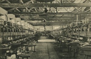 シルク工場 作： Unbekannter Künstler