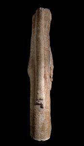 泯さんの像、右側面の眺め（石 作： Unbekannt