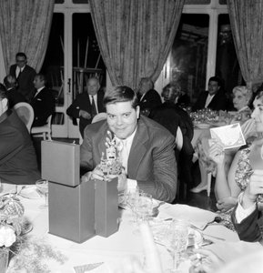 俳優ティノ・ブアゼッリ、アソロ、1960年 作： Unbekannt