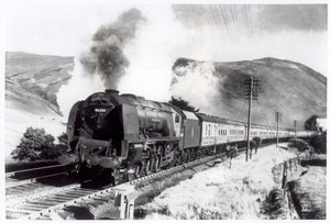 都市間輸送用機関車「The Royal Scot」（モノクロ写真 作： Unbekannt