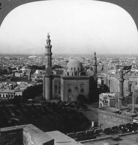 カイロ-アラビアンナイトの本拠地、アフリカで最大の都市、エジプト、1905年。 作： Underwood and Underwood