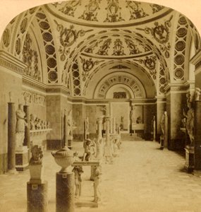 ローマのホール、グリプトテーク、ミュンヘン、ドイツ、1898年。 作： Underwood and Underwood
