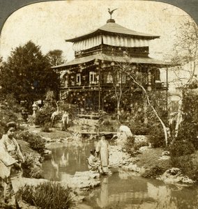 1904年、米国ミズーリ州セントルイスの万国博覧会の日本庭園。 作： Underwood and Underwood