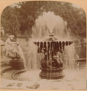 大噴水、ロンドン、イギリス、1896年。 作： Underwood and Underwood