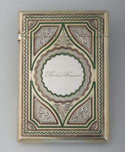 バーサ・パーマーのカードケース、1865年頃、スターリングシルバー、エナメル、メーカー不明 作： Unknown artist