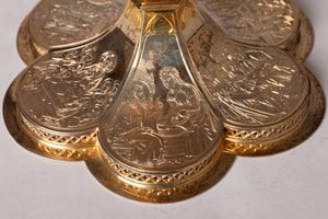 Chalice金細工、ジュエリー 作： Unknown artist