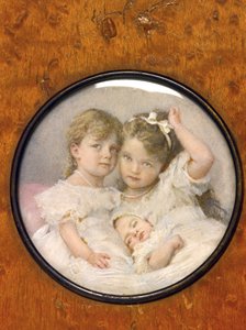 ロシア大公オルガ(1895-1918)、タチアナ(1897-1918)、マリア(1899-1918)の肖像画ミニチュア、1900年頃(ミニチュア) 作： Unknown Artist
