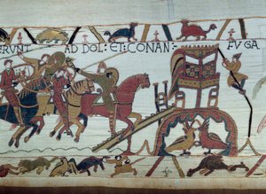 征服王ウィリアム(1027-1087)がブルターニュ公との戦いに赴いた際の武具がバイユーに到着しました。ハロルドはギヨームから騎士号を授与されたばかりである。 バイユー・タペストリーまたはマチルド王妃の刺繍の詳細 作： Unknown artist