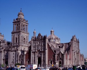 バロック美術：メキシコ・シティのメトロポリタン大聖堂の様子。18世紀のメキシコ。 作： Unknown artist