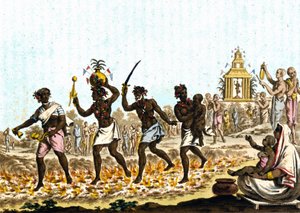インド。白熱した石炭の上を歩くファキルたち。19世紀のエングレーヴィング。 作： Unknown artist