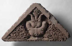 栄光の顔を持つペディメント (Kirti-mukha) 作： Unknown artist