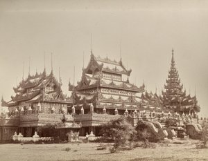 無題（装飾された建物、裏面）