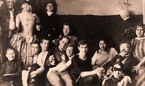 ベルリンの性科学研究所のコスチュームパーティー。1920年（写真） 作： Unknown photographer