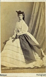 エリザベート（オーストリア皇后、ハンガリー王妃）（1837年12月24日～1898年9月10日）（写真 作： Unknown photographer