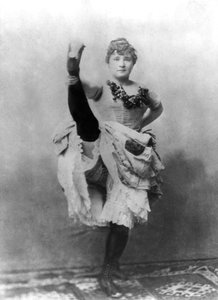 ルイーズ ウェバー (1870-1929) 別名ラ グール、パリのフォリー ベルジェールでフレンチ カンカンのフランス人ダンサー、トゥールーズ ロートレックのモデル 作： Unknown photographer