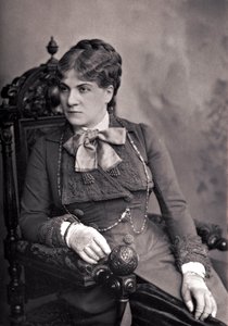 Mme Alix-Marie PASCA (1836-1906) - フランスのコメディアン、アリクス・パスカ（1835-1914）の肖像。19世紀後半の写真。 作： Unknown photographer