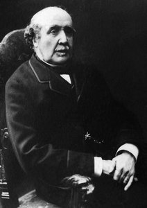フランスの歴史家・政治家であるブロリー公アルベール（1821-1901）の肖像。 作： Unknown photographer