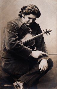 ユージン・イサエの肖像（モノクロ写真 作： Unknown photographer