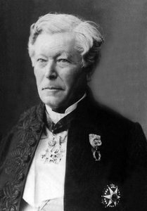 フランスの天文学者Herve Auguste Faye（1814-1902）の肖像。 作： Unknown photographer