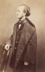 リヒャルト・ワーグナーの肖像、1860年代頃（モノクロ写真） 作： Unknown photographer