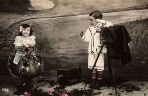写真家のスタジオでの2人の子供のポートレート 作： Unknown photographer