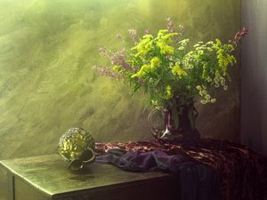  作： UstinaGreen