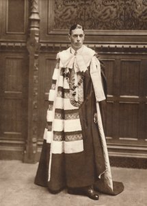 「貴族院のローブを着たヨーク公」、1920年 作： Vandyk