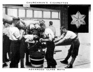 上級クラスの男の子、1937年。 作： WA and AC Churchman