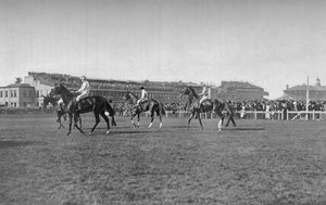 ドンカスタースタンドの前にある聖レガー馬、c1901、1903 作： W. W. Rouch
