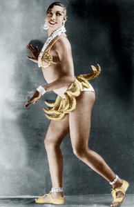 ジョセフィン・ベイカー (1906-1975) パリのフォリー・ベルジェーでバナナベルトを着用 作： Walery