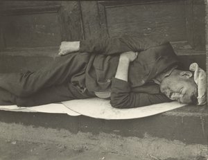 ニューヨーク、サウス・ストリート 作： Walker Evans
