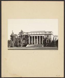 [ウィートン・カレッジ：図書館（1923年）］。