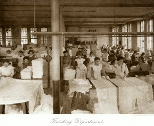 トーマス アダムス レース ファクトリー、ノッティンガム、ノッティンガムシャー、1914 年 作： Waterlow Bros and Layton Ltd