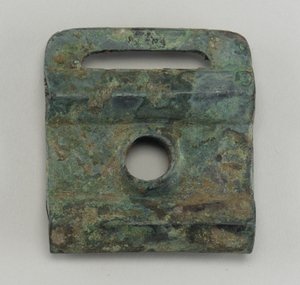 チャリオットや馬具の金具（ブロンズ 作： Western Zhou Dynasty Chinese School