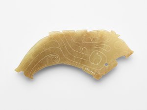 鳥の形をしたペンダント（一対）前1050～前950年頃（翡翠、ネフライト 作： Western Zhou Dynasty Chinese School