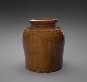ジャー、c。 1870-1872（すべり釉石器） 作： William C. (attr.to) Knox