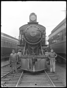 エリー鉄道機関車、正面、c.1911-12 作： William Davis Hassler